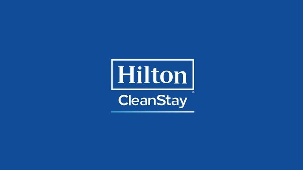 Hilton Garden Inn Ningbo Exteriör bild