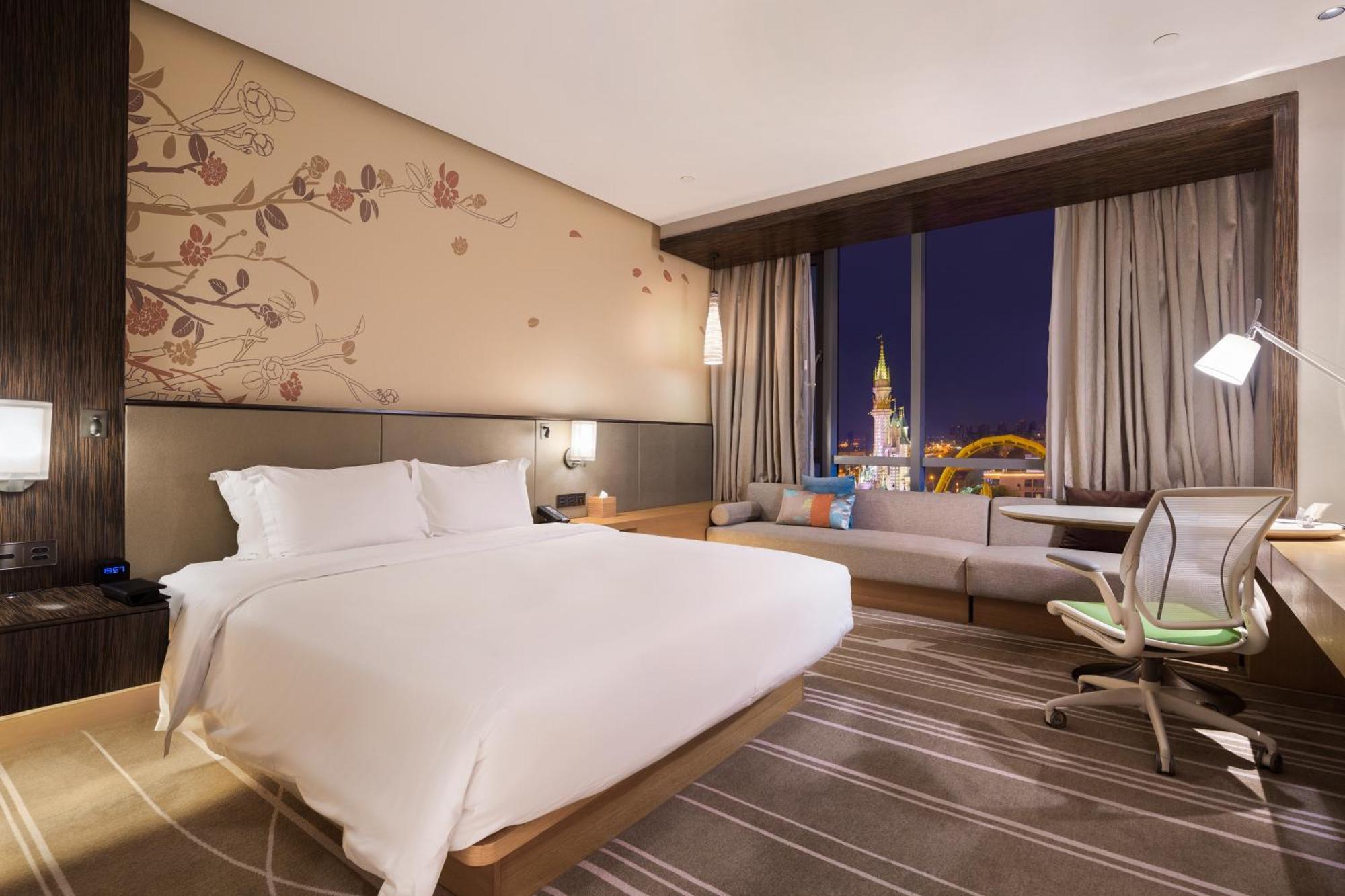 Hilton Garden Inn Ningbo Exteriör bild
